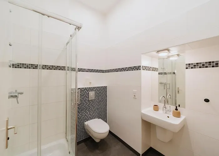 Spacious 2-bedroom In The Heart Of Friedrichshain * ברלין