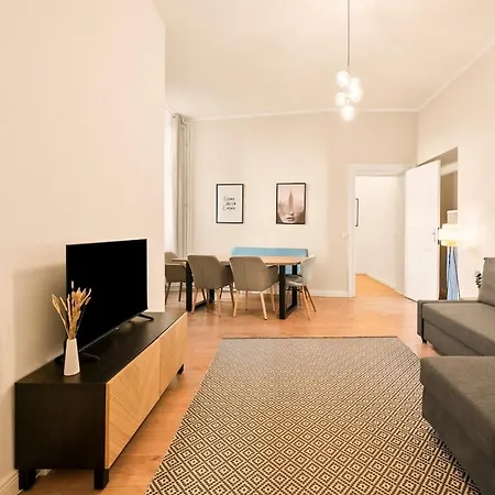 Spacious 2-bedroom In The Heart Of Friedrichshain Lägenhet Berlin