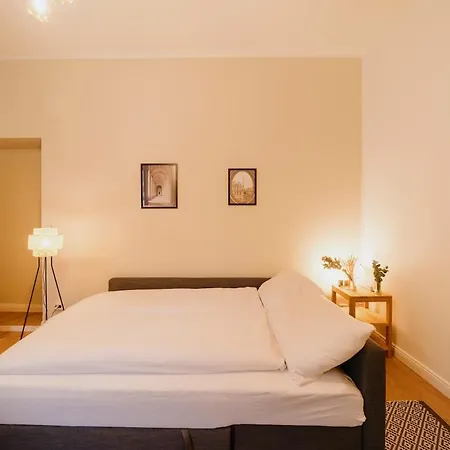 Spacious 2-bedroom In The Heart Of Friedrichshain Lägenhet *