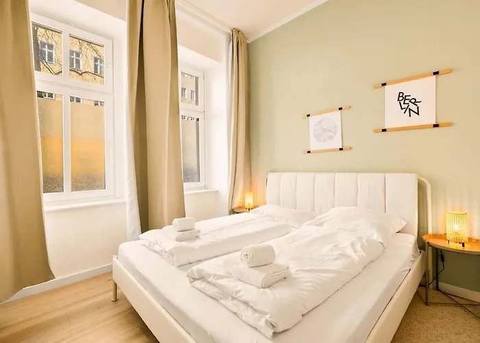 Spacious 2-bedroom In The Heart Of Friedrichshain شقة