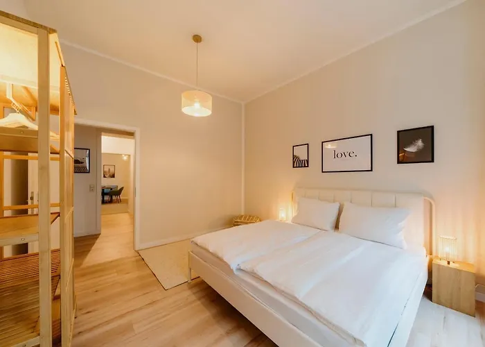 Spacious 2-bedroom In The Heart Of Friedrichshain