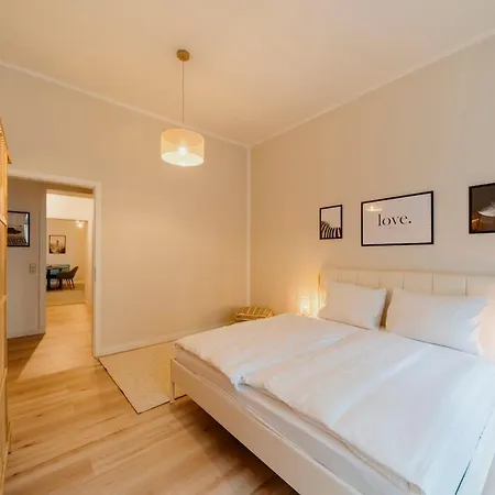 Spacious 2-bedroom In The Heart Of Friedrichshain